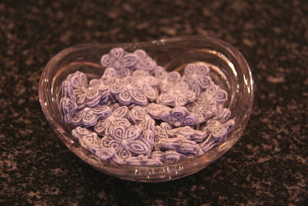 caramelos violetas