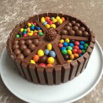 tarta de KitKat